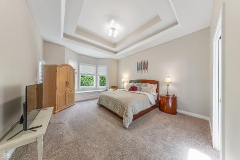 8061 Middle Bay Lane Indianapolis IN 46236