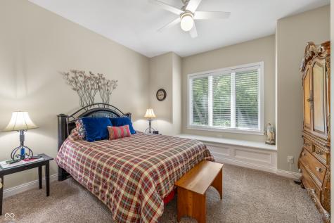 8061 Middle Bay Lane Indianapolis IN 46236
