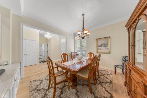 8061 Middle Bay Lane Indianapolis IN 46236