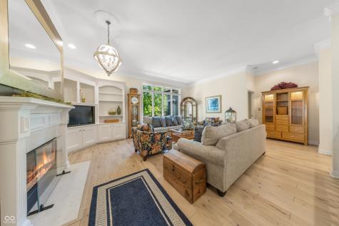 8061 Middle Bay Lane Indianapolis IN 46236