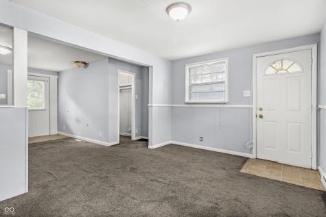 4315 N Whittier Place Indianapolis IN 46226