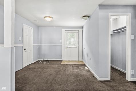 4315 N Whittier Place Indianapolis IN 46226