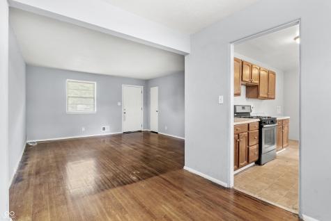 4315 N Whittier Place Indianapolis IN 46226