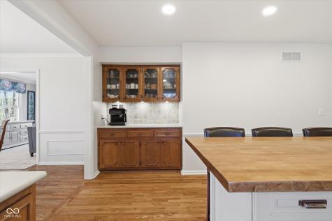 6203 Hillcrest Lane Indianapolis IN 46220