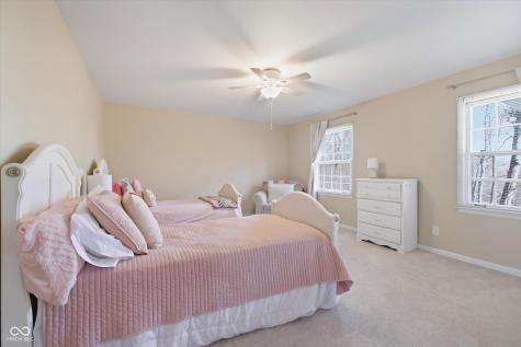 6203 Hillcrest Lane Indianapolis IN 46220