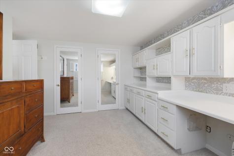 6203 Hillcrest Lane Indianapolis IN 46220