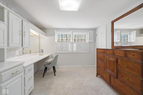 6203 Hillcrest Lane Indianapolis IN 46220