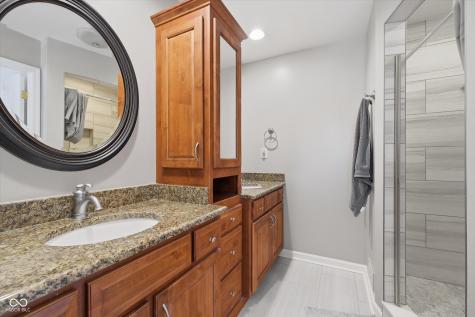 6203 Hillcrest Lane Indianapolis IN 46220