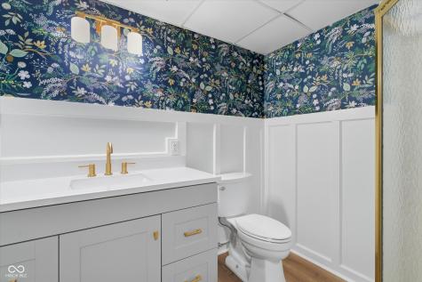 6203 Hillcrest Lane Indianapolis IN 46220