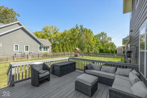 6856 Ethens Glen Drive Avon IN 46123