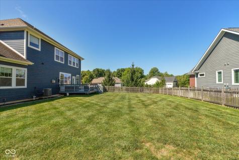 6856 Ethens Glen Drive Avon IN 46123