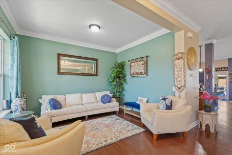 6856 Ethens Glen Drive Avon IN 46123