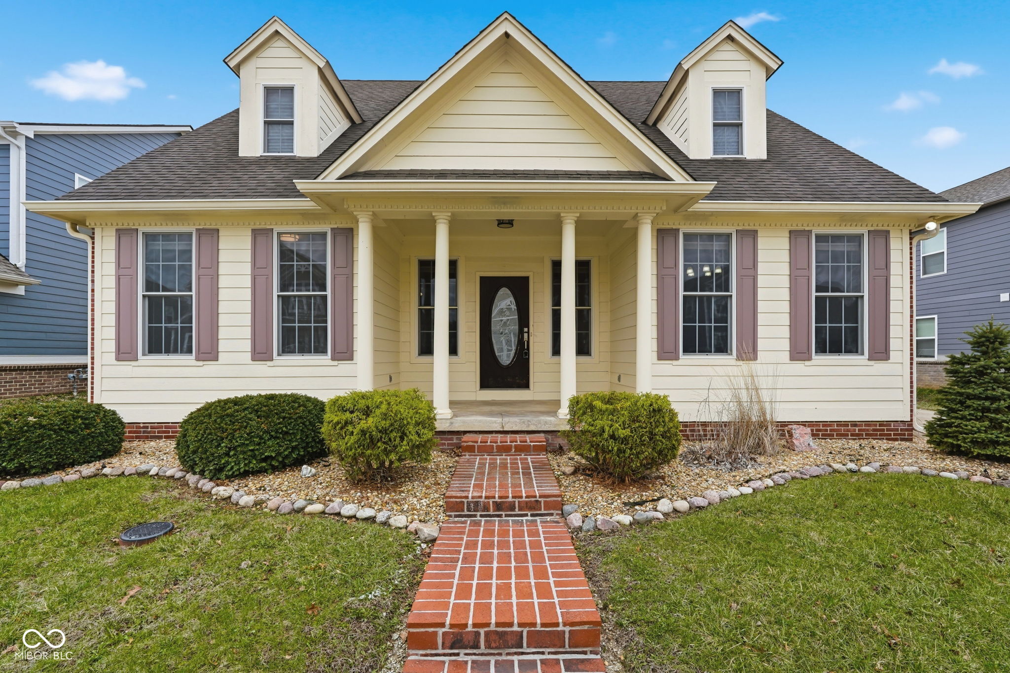 7215 Lockford Walk N Avon IN 46123