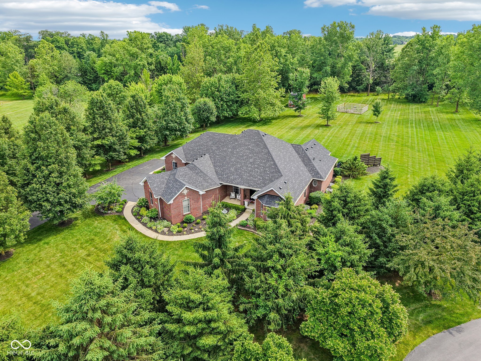8301 Cooper Lane Zionsville IN 46077