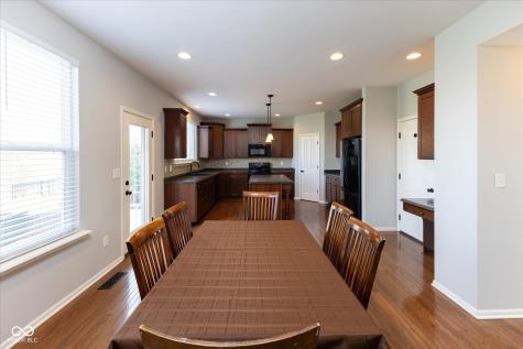 2394 Woodcreek Crossing Boulevard Avon IN 46123