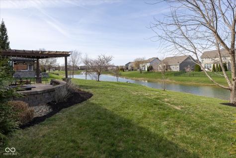 2394 Woodcreek Crossing Boulevard Avon IN 46123