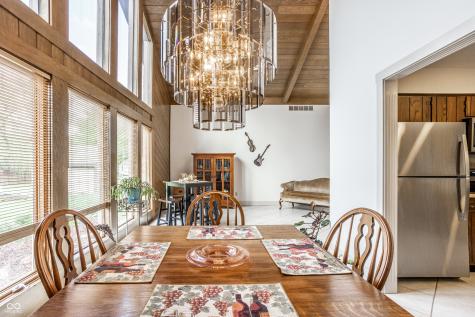 1627 Forward Pass Court Indianapolis IN 46217