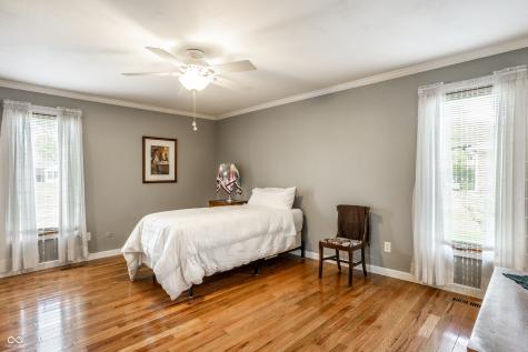 1627 Forward Pass Court Indianapolis IN 46217