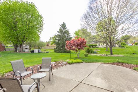 1627 Forward Pass Court Indianapolis IN 46217