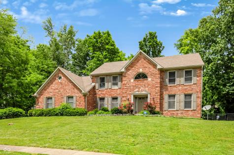 1884 Highland Cove Carmel IN 46280
