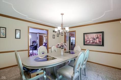 1884 Highland Cove Carmel IN 46280