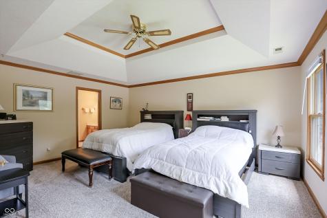 1884 Highland Cove Carmel IN 46280