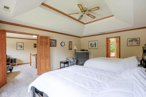 1884 Highland Cove Carmel IN 46280