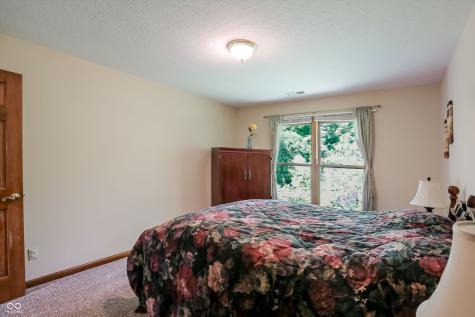 1884 Highland Cove Carmel IN 46280
