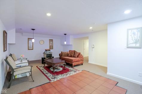 1884 Highland Cove Carmel IN 46280