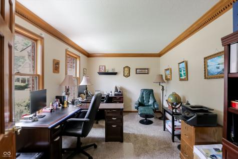 1884 Highland Cove Carmel IN 46280