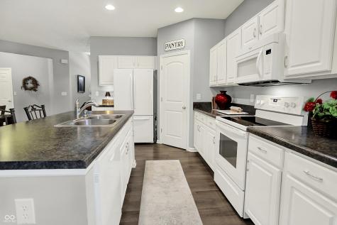 6288 Wonder Lane Whitestown IN 46075