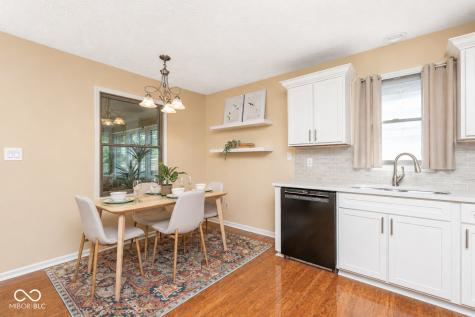 3304 Fox Orchard Circle Indianapolis IN 46214