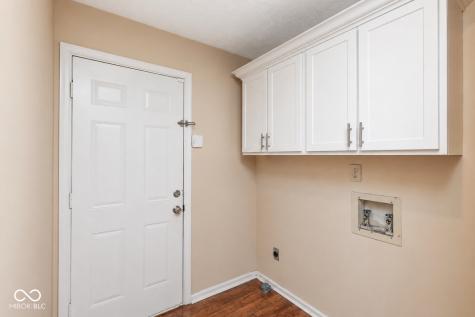 3304 Fox Orchard Circle Indianapolis IN 46214