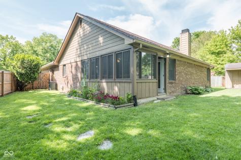 3304 Fox Orchard Circle Indianapolis IN 46214