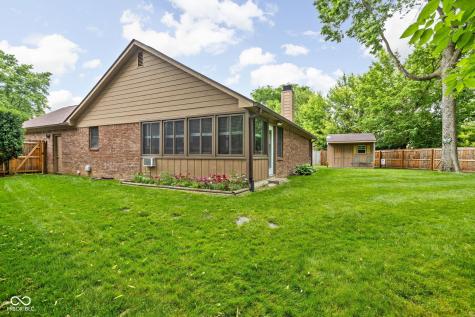 3304 Fox Orchard Circle Indianapolis IN 46214