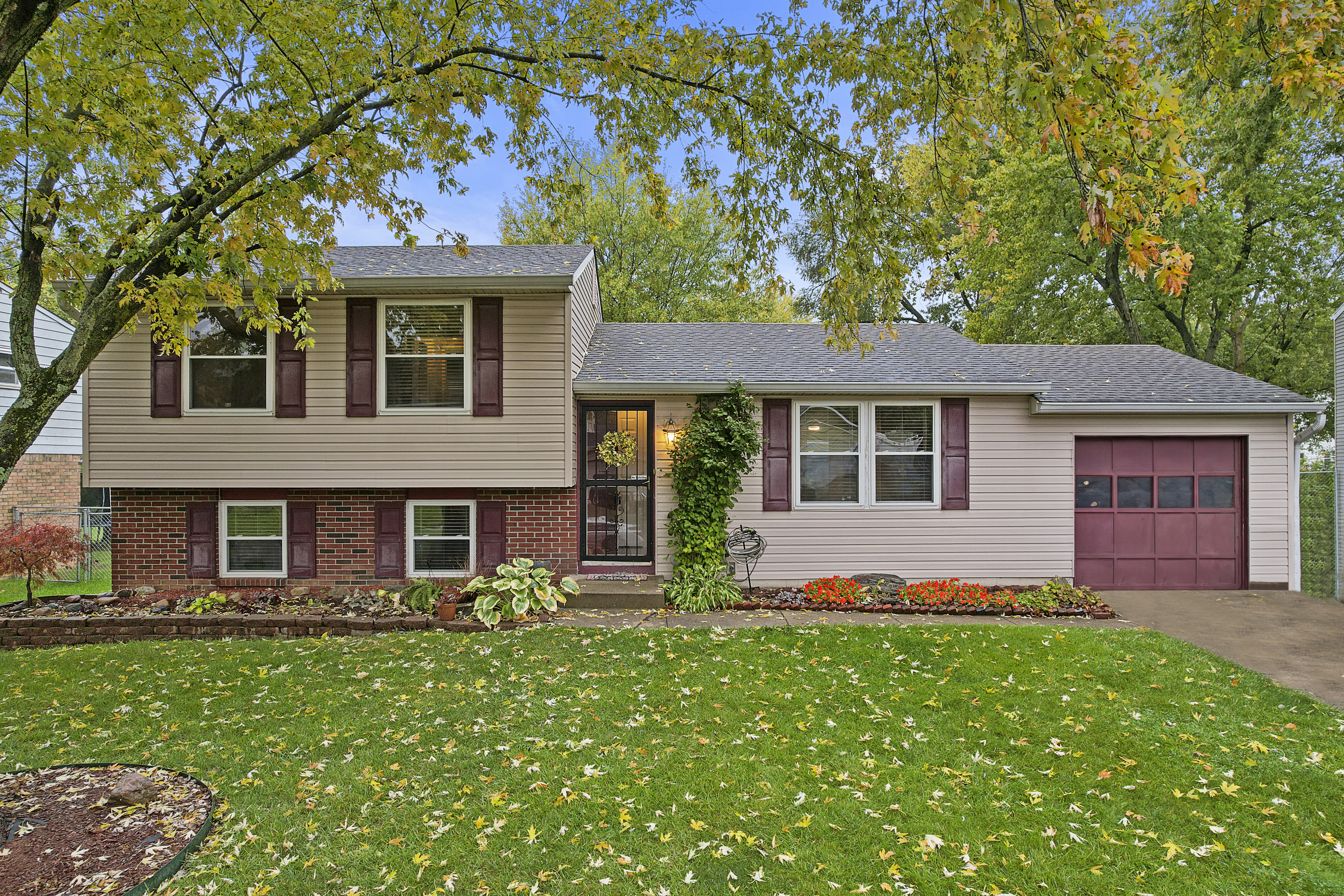 5414 Armstrong Court Indianapolis IN 46237