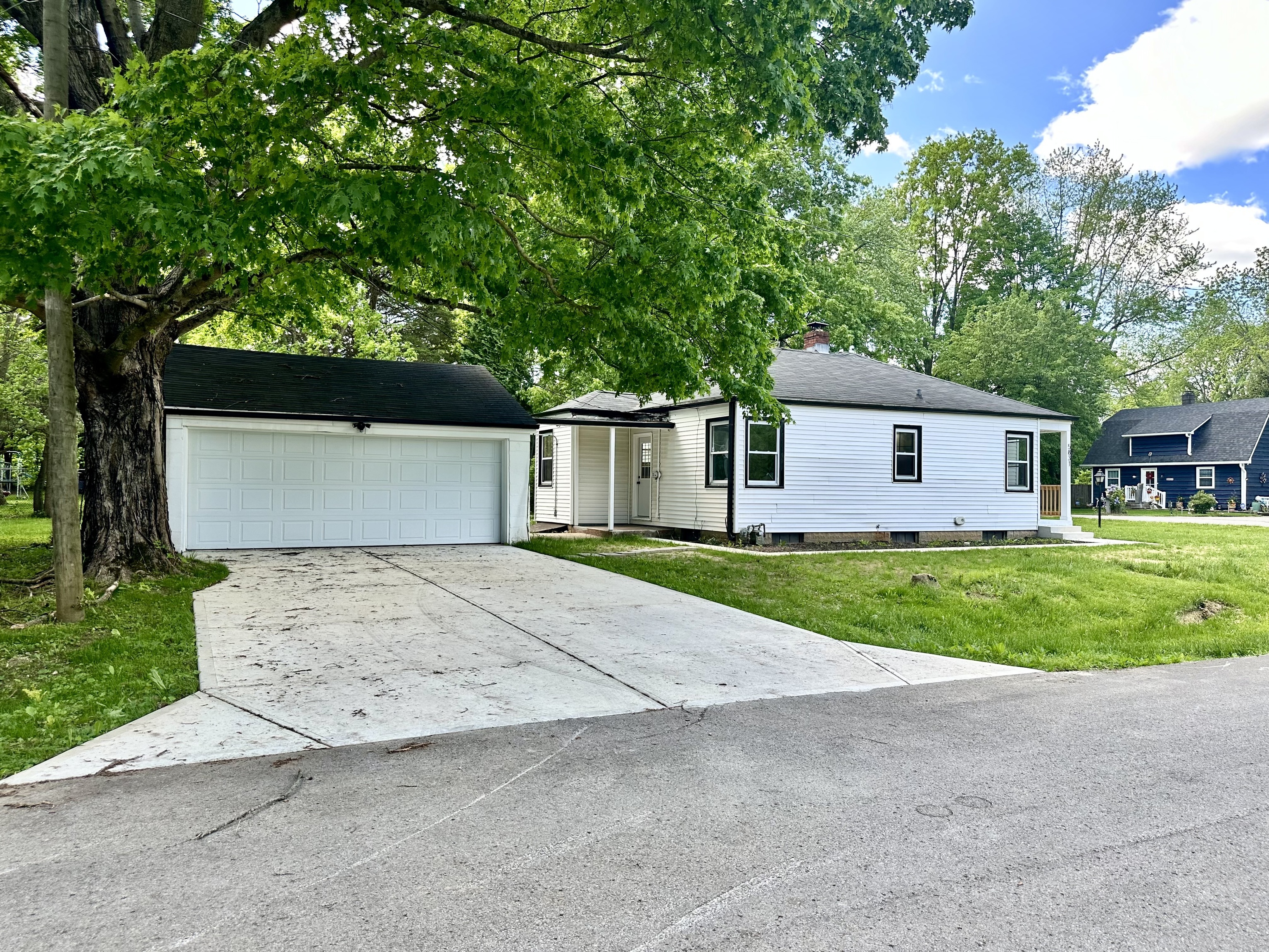 5831 Woodside Drive Indianapolis IN 46228