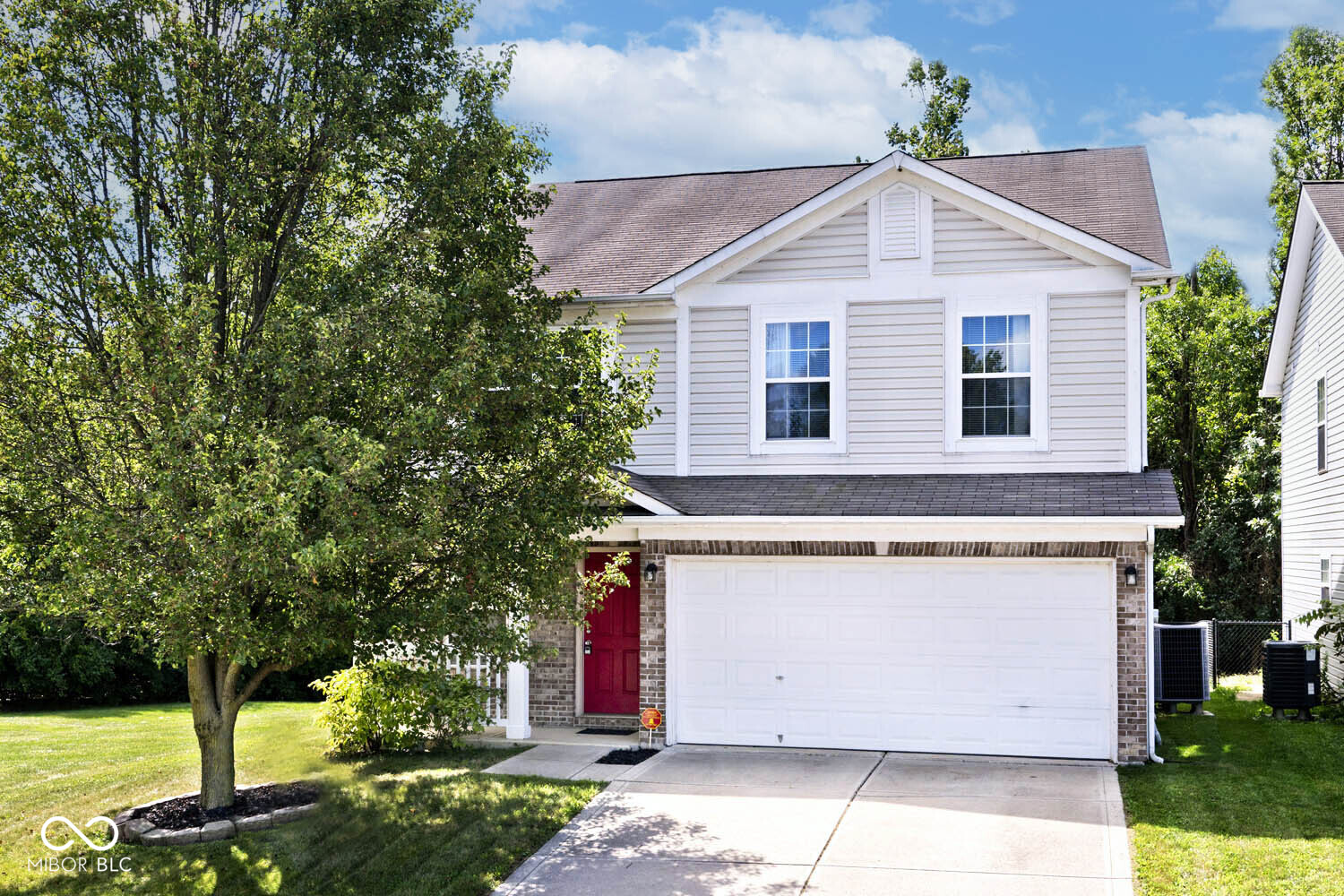 10319 Blue Sky Drive Avon IN 46123