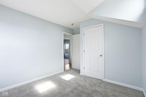 11148 Sanabria Drive Indianapolis IN 46235