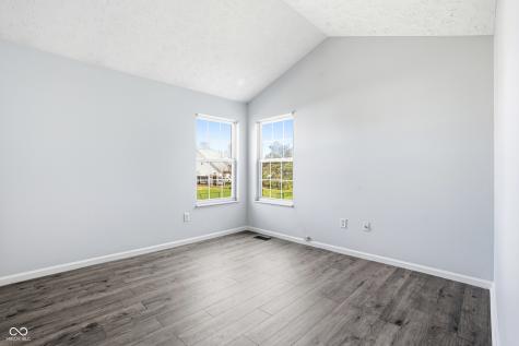 11148 Sanabria Drive Indianapolis IN 46235