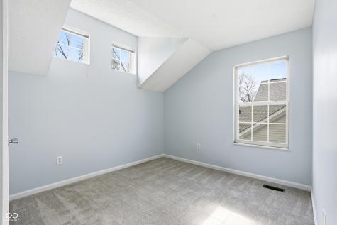 11148 Sanabria Drive Indianapolis IN 46235