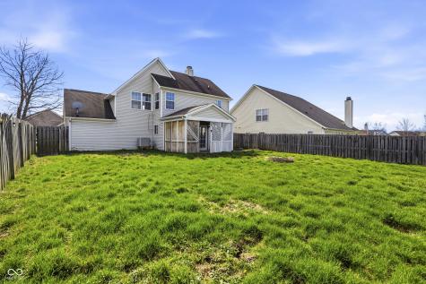 11148 Sanabria Drive Indianapolis IN 46235