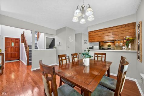 44 Ponsonby Court Indianapolis IN 46214