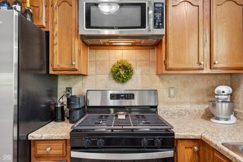 44 Ponsonby Court Indianapolis IN 46214