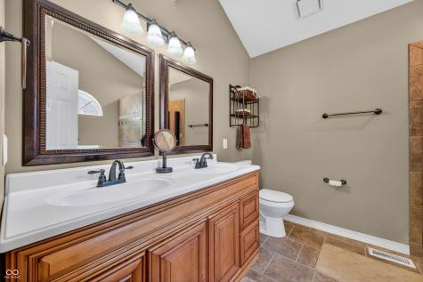 44 Ponsonby Court Indianapolis IN 46214