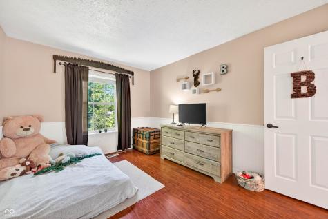 44 Ponsonby Court Indianapolis IN 46214