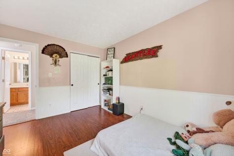 44 Ponsonby Court Indianapolis IN 46214