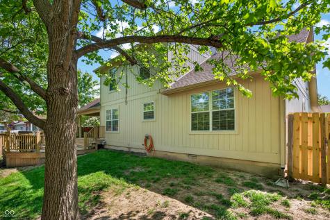 44 Ponsonby Court Indianapolis IN 46214