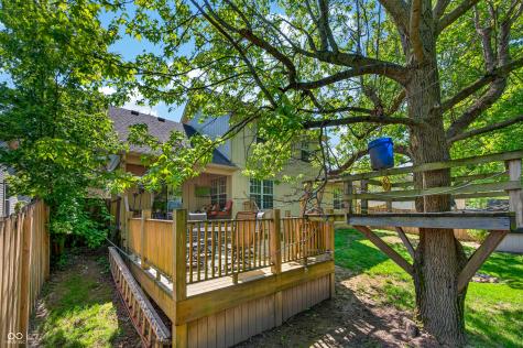 44 Ponsonby Court Indianapolis IN 46214