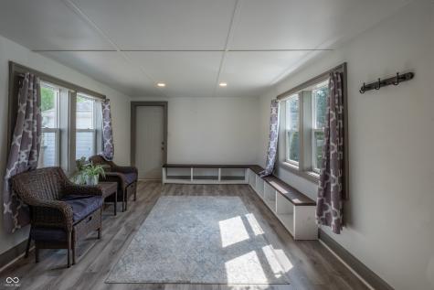 6359 Walton Street Indianapolis IN 46241